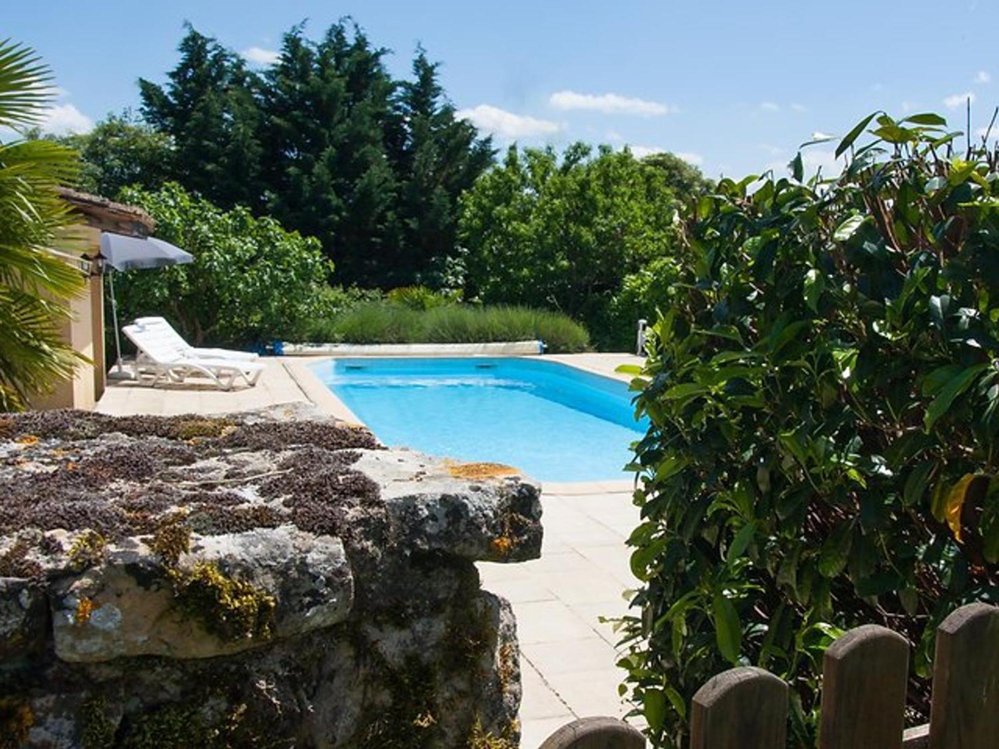 Charmante Maison En Pierre Avec Piscine Privee, 8 Personnes, Proche Des Bastides - Fr-1-824-19 Le Buisson-de-Cadouin Exterior photo